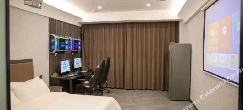 云顶电竞酒店(泌阳铜山湖大道店)图片