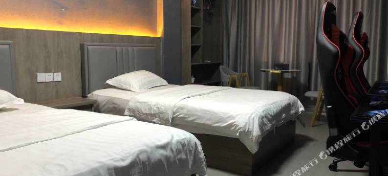 金色年华电竞酒店图片