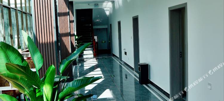 丽江云泊湾酒店(三义国际机场店)图片