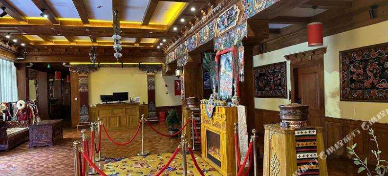 康定市塔公镇东赞岭精品民宿图片