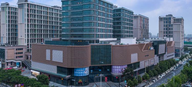 南京浦口研创园桔子水晶酒店图片