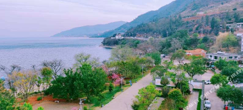 抚仙湖怡云晨海民宿(禄充风景区店)图片