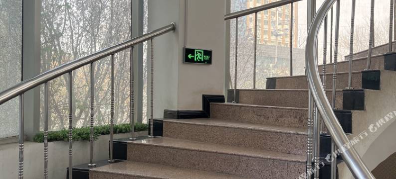 哈密忆HOTEL图片