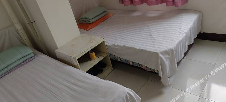 君港旅馆(廊坊高铁站火车站店)图片