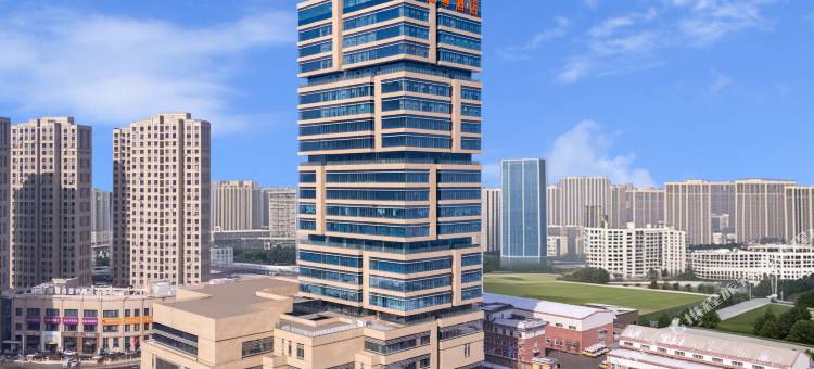 澜尊酒店(乌鲁木齐万达广场高铁站店)图片