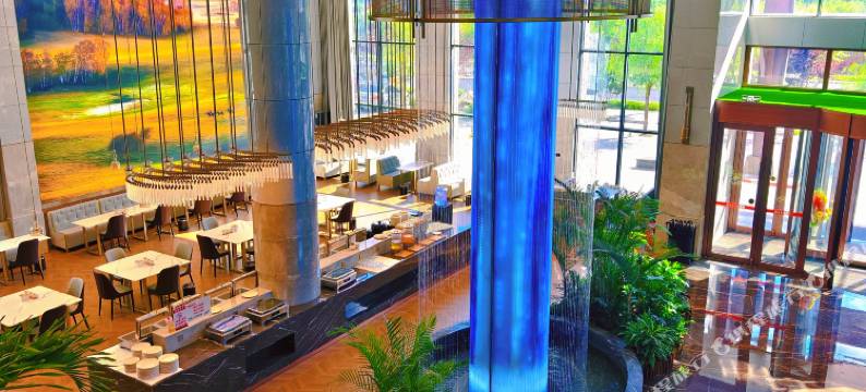 可信集团温泉度假酒店(承德围场城区店)图片