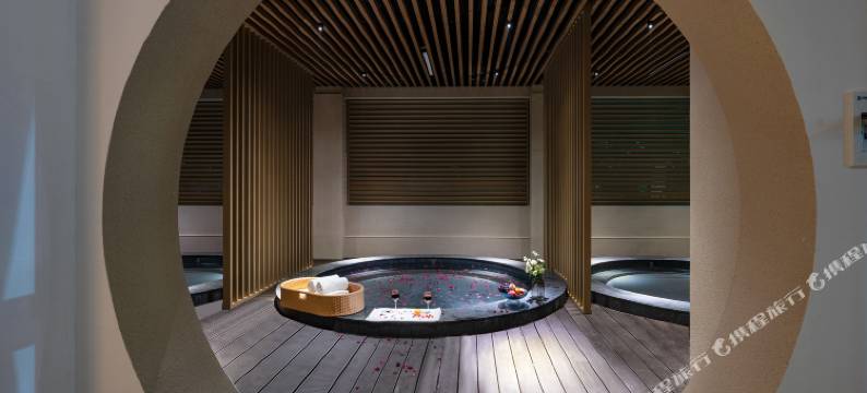 沐居·汤泉酒店(峨眉山报国寺店)图片