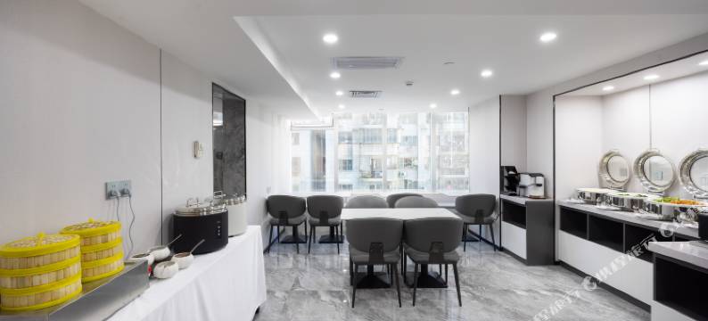 深圳珀晞X轻居(会展中心福田口岸店)图片