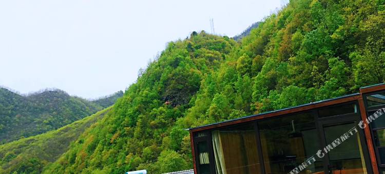 宁陕漫岭山舍客栈图片
