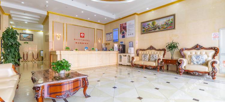 维也纳3好酒店(西宁高铁火车站玖鹰虫草市场店)图片