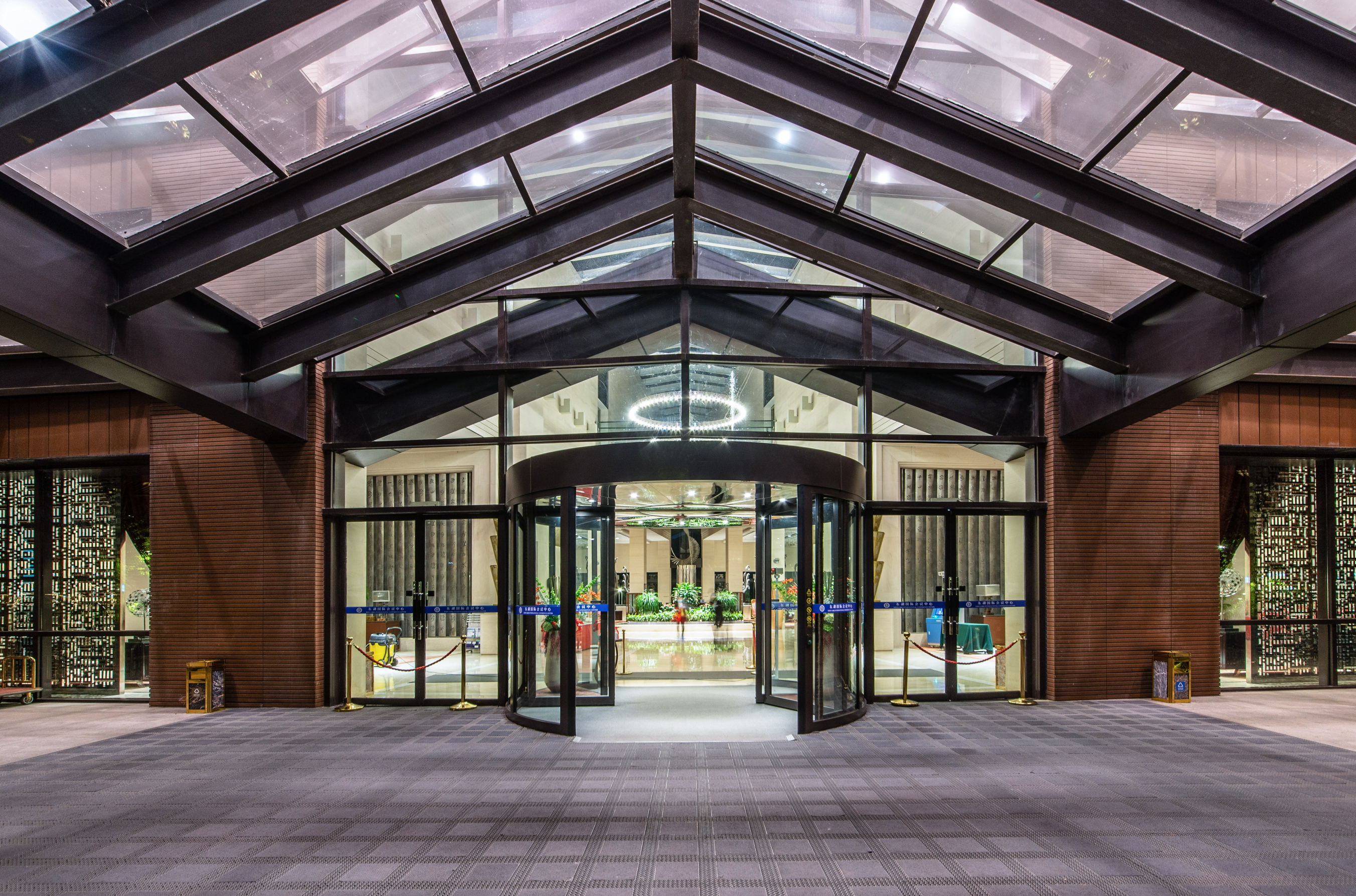 East Lake Hotel WuhanOver view