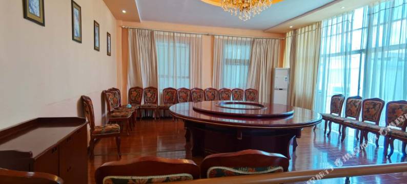 砚山平远丰湖湾宾馆图片