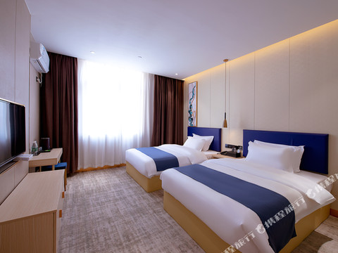 戴威尔酒店(平南汽车总站人民医院店)