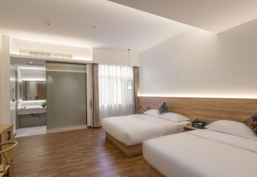 弥勒溪庭廊院民宿（红河水乡锦綉花街店）外景图