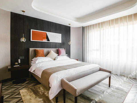 华亭华融TIME酒店