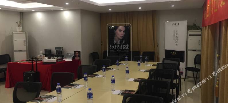 河源利大利酒店(河源火车站亚洲第一高喷泉店)图片