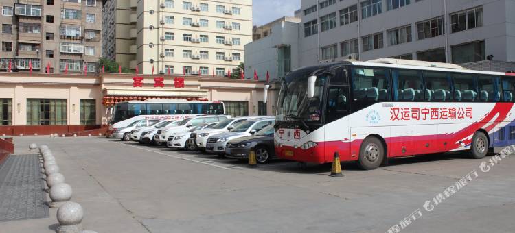 君通长城宾馆(兰州大学第一医院兰州火车站店)图片