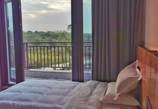 Mu Qinghua Stream courtyard home stayHotel Overview