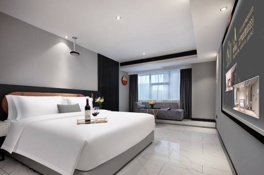 美漾轻奢酒店(长沙五一广场IFS国金中心店)