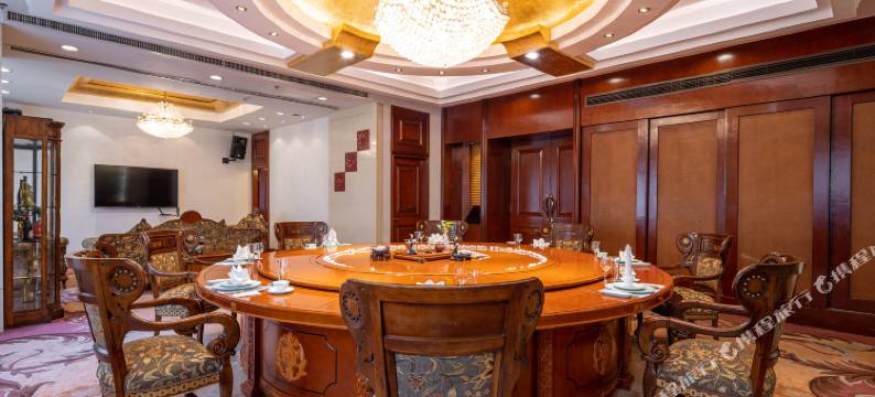 青岛府新大厦图片