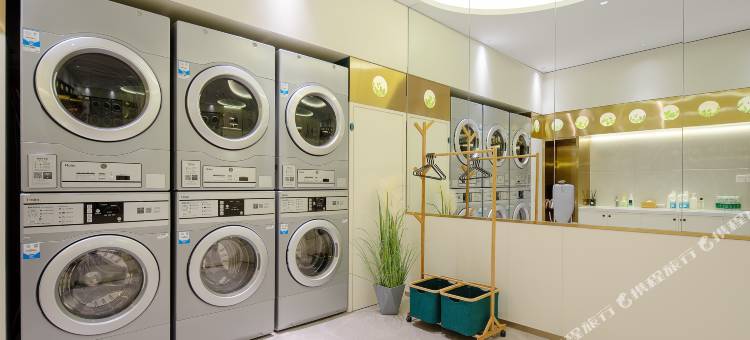 亚朵X酒店(石老人海水浴场会展中心地铁站店)图片