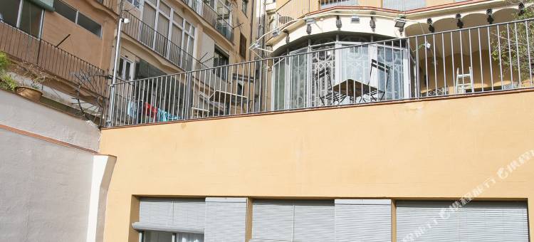 洛克宫圣乔治青年旅馆(Sant Jordi Hostels Rock Palace)图片