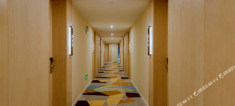 运7酒店(黄鹤楼首义路地铁站店)图片