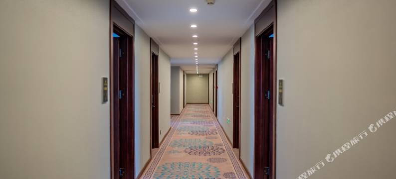 仙居玉龙宾馆(吾悦广场店)图片