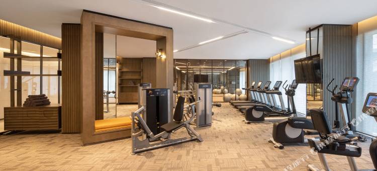 青岛金水皇冠假日酒店图片