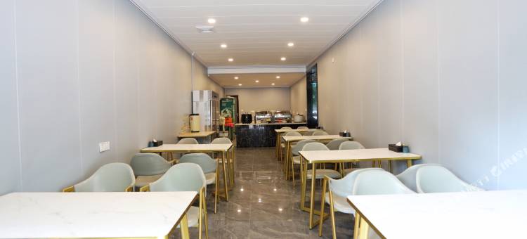 阿富尔连锁智慧酒店(重庆永川火车站店)图片