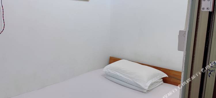 橘子小栈(海口火车站店)图片
