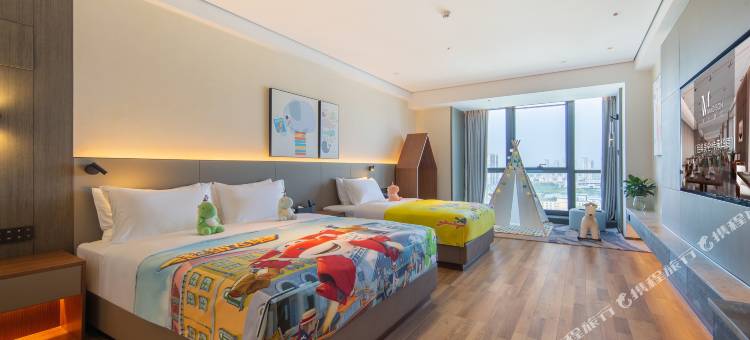 青岛西海岸城市阳台美仑酒店图片