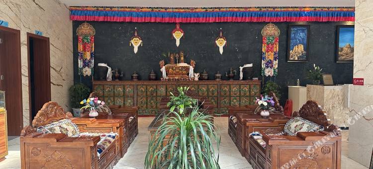 札达岗嘎底斯酒店图片