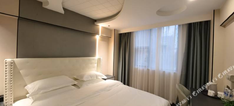 罗马假日主题酒店(宿州吾悦广场店)图片