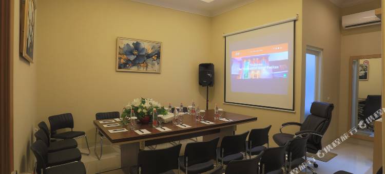 巴芝丹水平酒店(The Horizontal Hotel Pacitan)图片