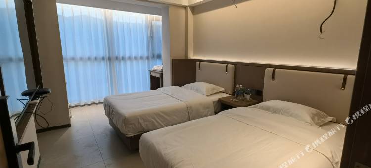 锡林浩特云港宾馆(火车站锡林郭勒盟蒙医医院店)图片