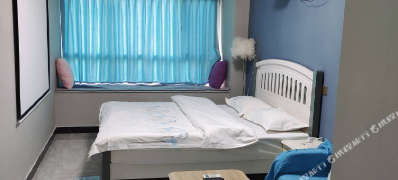 花开半夏民宿(河南工业大学地铁站店)图片