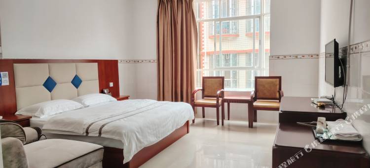 鸿阳酒店(昆明建筑技工学校北部客运站店)图片