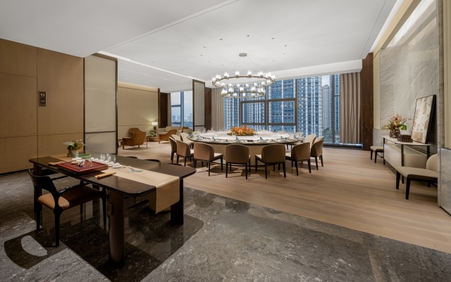 Landison Plaza Wangu HotelOver view