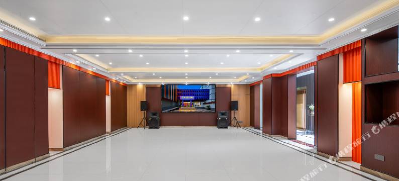 佛山峰景假日酒店(广东千古情西樵山景区店)图片