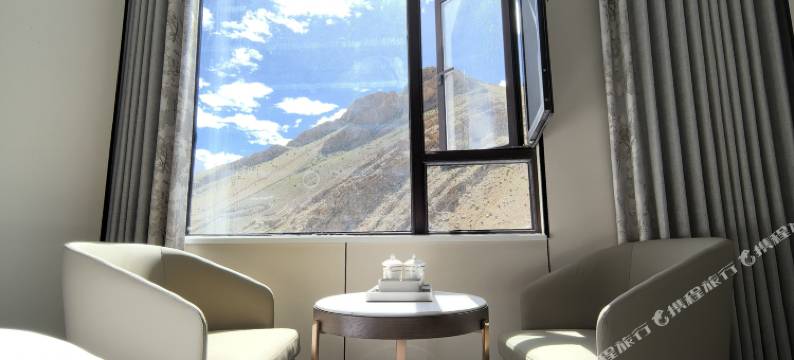 极巅驿舍富氧酒店(珠峰小镇店)图片