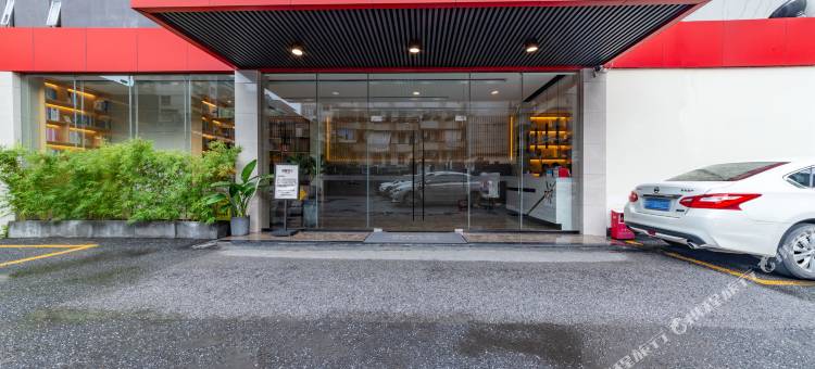 诺庭酒店·精选(韶关西河体育中心东岗岭店)图片