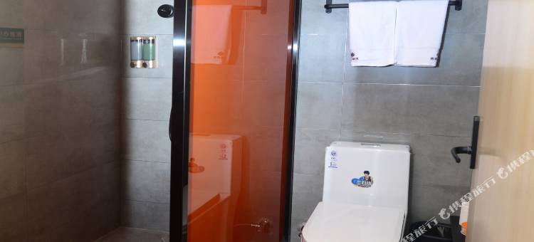 南苑e家精选酒店(余姚海吉星城批发市场店)图片