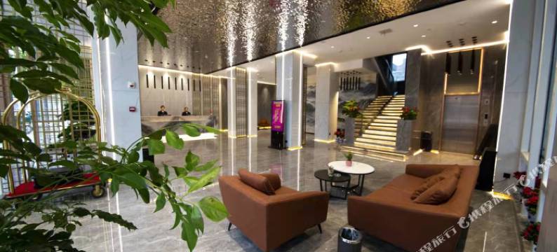 洪湖圣权精选酒店图片