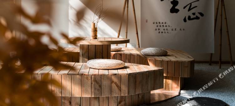 乐山上善居·养心禅景酒店(世豪广场高铁站店)图片