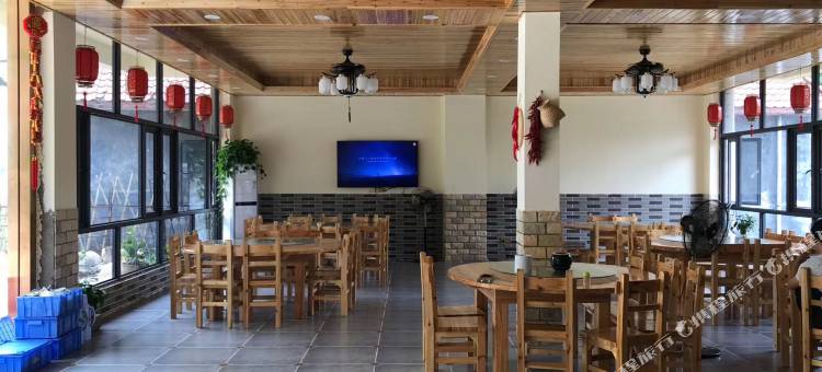 南昆山阿途木山庄图片