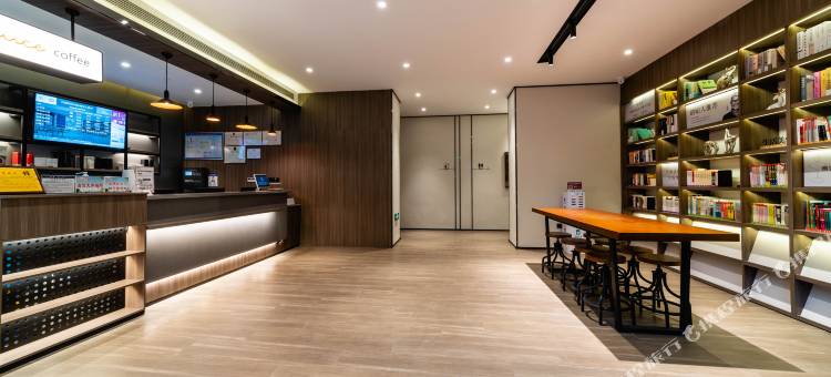 汉庭酒店(武汉光谷青年汇店)图片