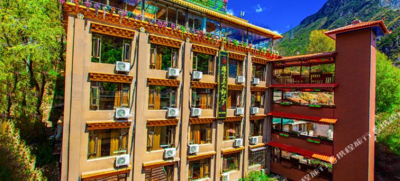 康定牧人部落民宿图片