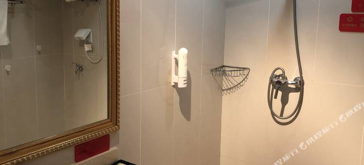 鑫梦·优选民宿(营口市府路万达广场店)图片
