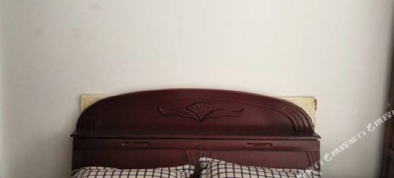 鸭绿江边简约民宿图片